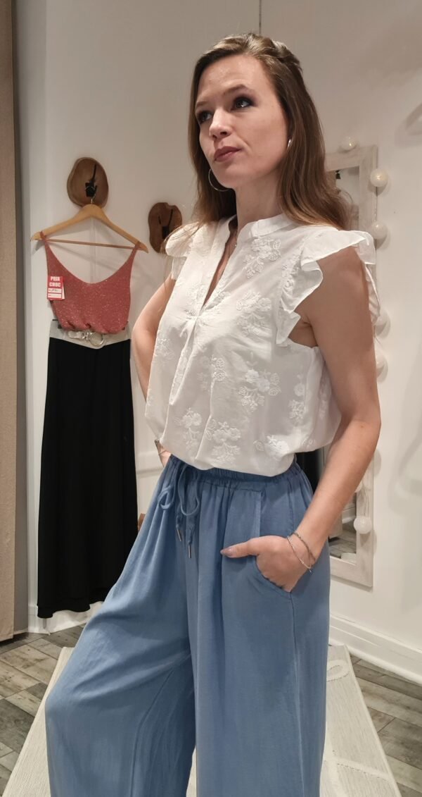 Blouse brodée - Nina – Image 2