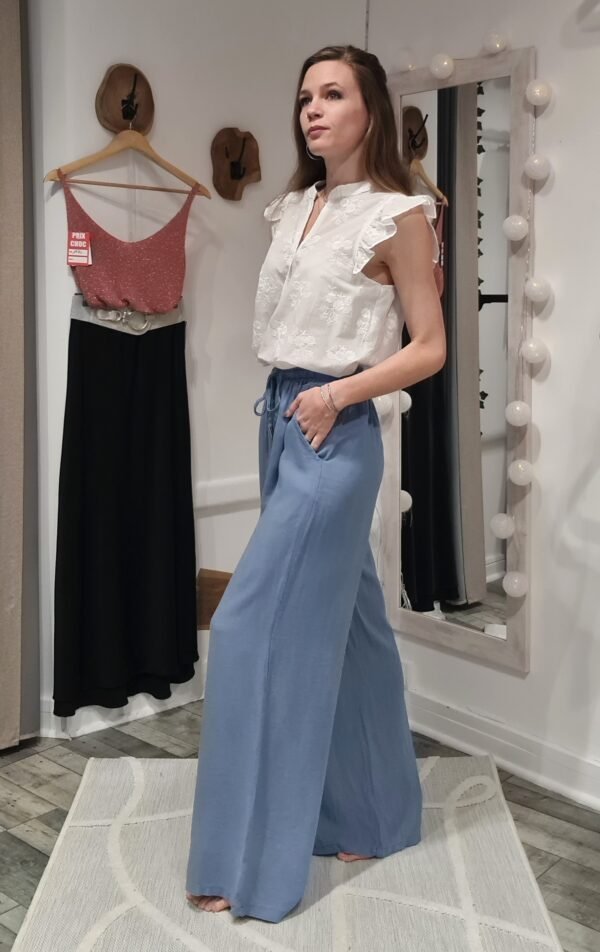 Blouse brodée - Nina – Image 3