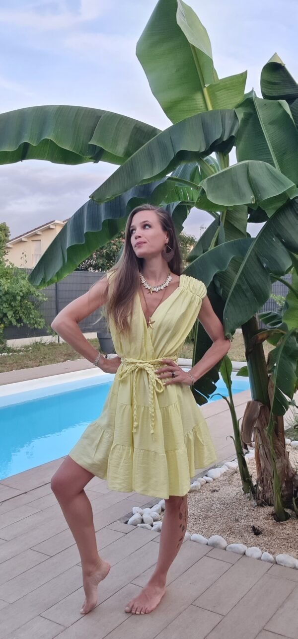Robe courte jaune - Athènes – Image 2