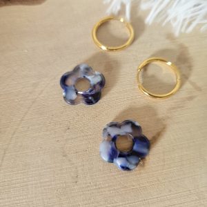 Charm petite fleur marine