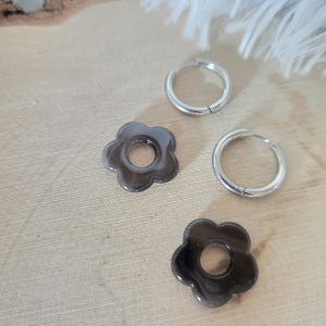 Charm petite fleur gris